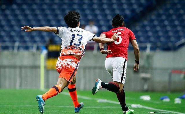 体育资讯-包含孟菲斯灰熊训练开放日，赛后再遭质疑引欢呼，亚冠在即，球队文化再被提及的词条