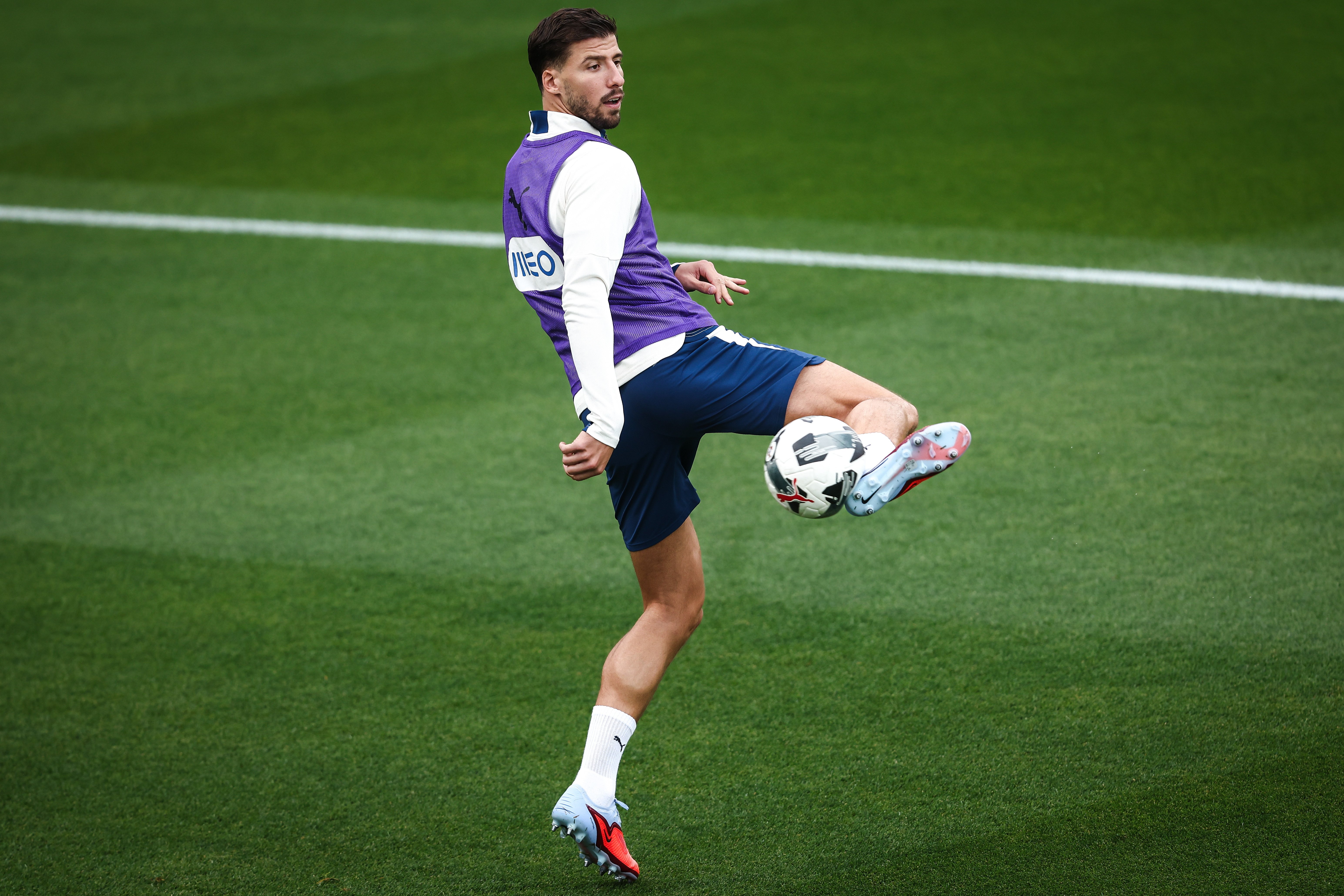 体育社区-里程碑夜葡萄牙体育临场应变，国王杯关键时刻刷纪录，话题不断，数据趋势出现新变化的简单介绍